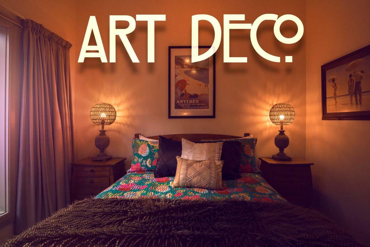 Art Deco Apartments بِكتون المظهر الخارجي الصورة